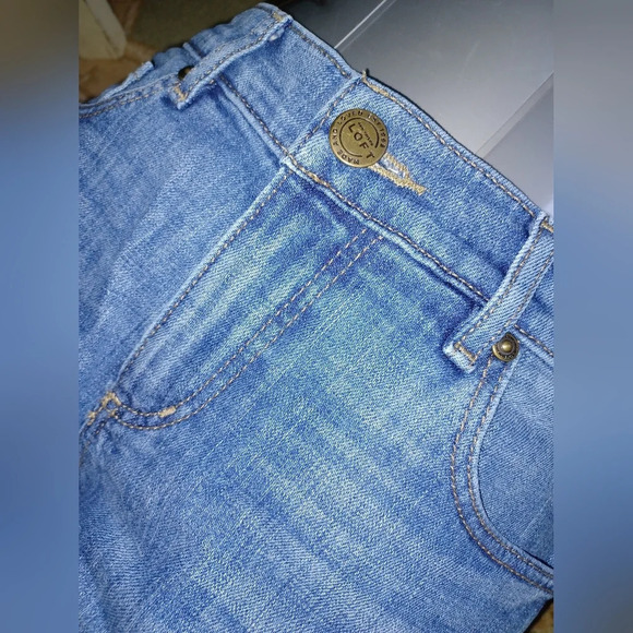 Ann Taylor Loft Relaxed Skinny Blue Denim Jeans - Picture 7 of 7